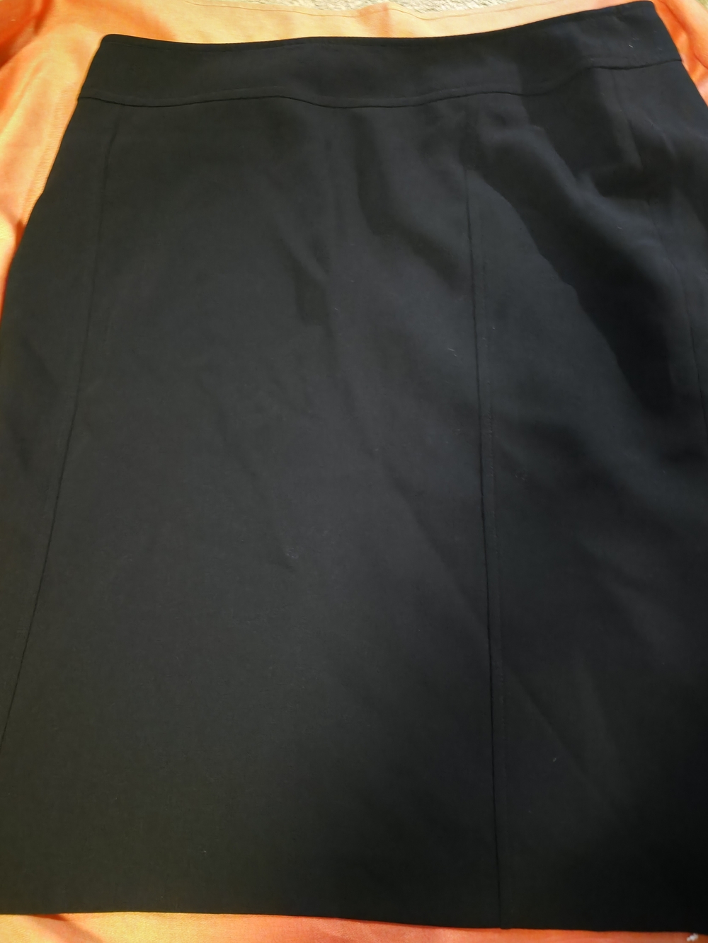 4/$67 Deal! Vintage Canadian Black Midi Skirt